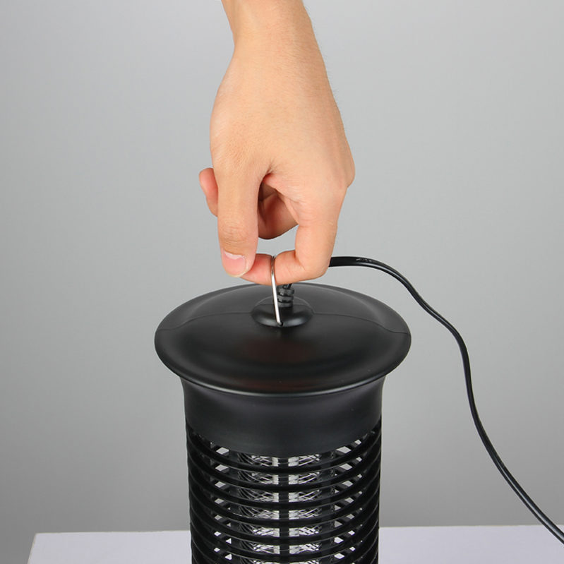 Portable Lantern Design with Reinforced Carrying Handle
